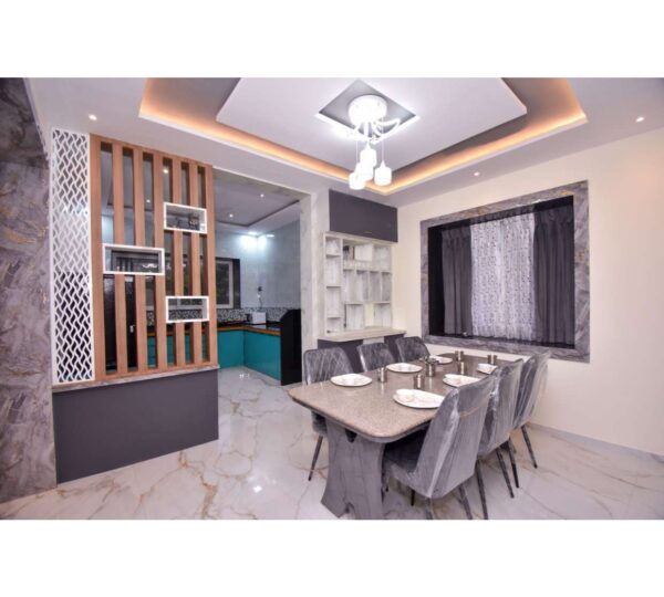 V 104 -4BHK