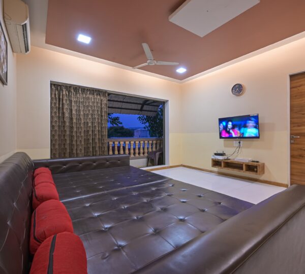 V 110 -5BHK